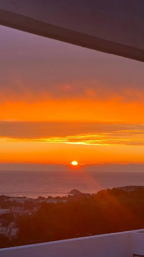 Magnifique Appartement Vue Mer - Grande Terrasse Et Piscine Bandol France
