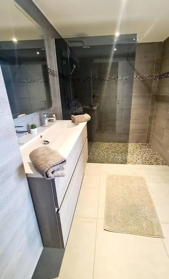 דירה בנדול Magnifique Appartement Vue Mer - Grande Terrasse Et Piscine